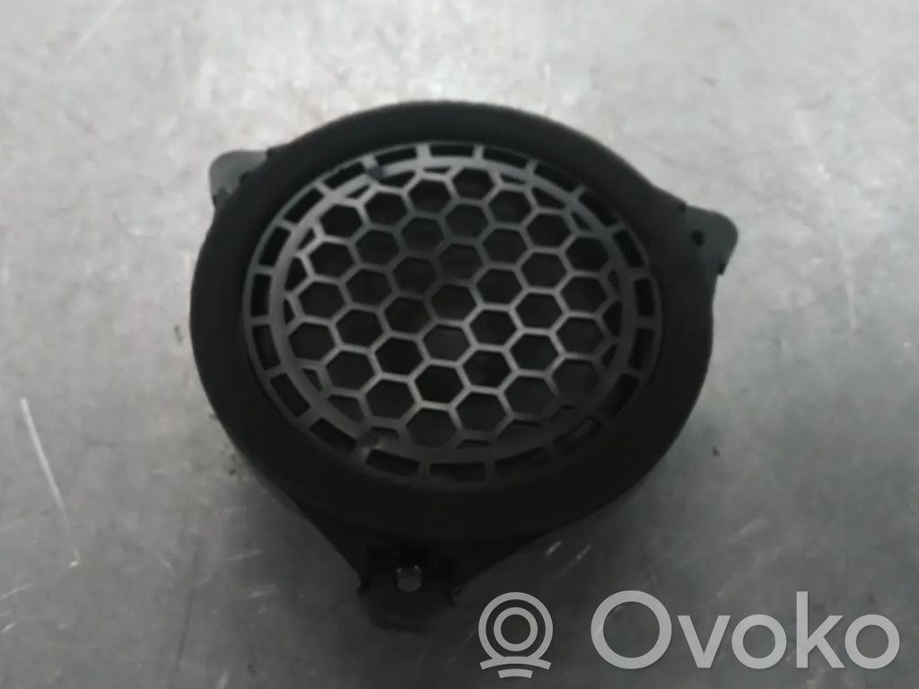 Audi A8 S8 D5 Etuoven kaiutin 