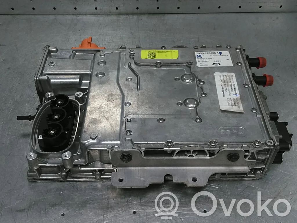 Inversor/convertidor de voltaje   J9D314G138AF,J9D314G138AG,J9D314G138AH,J9D314G138AJ,J9D314G138AM,T4K10222,T4K20014,T4K5589