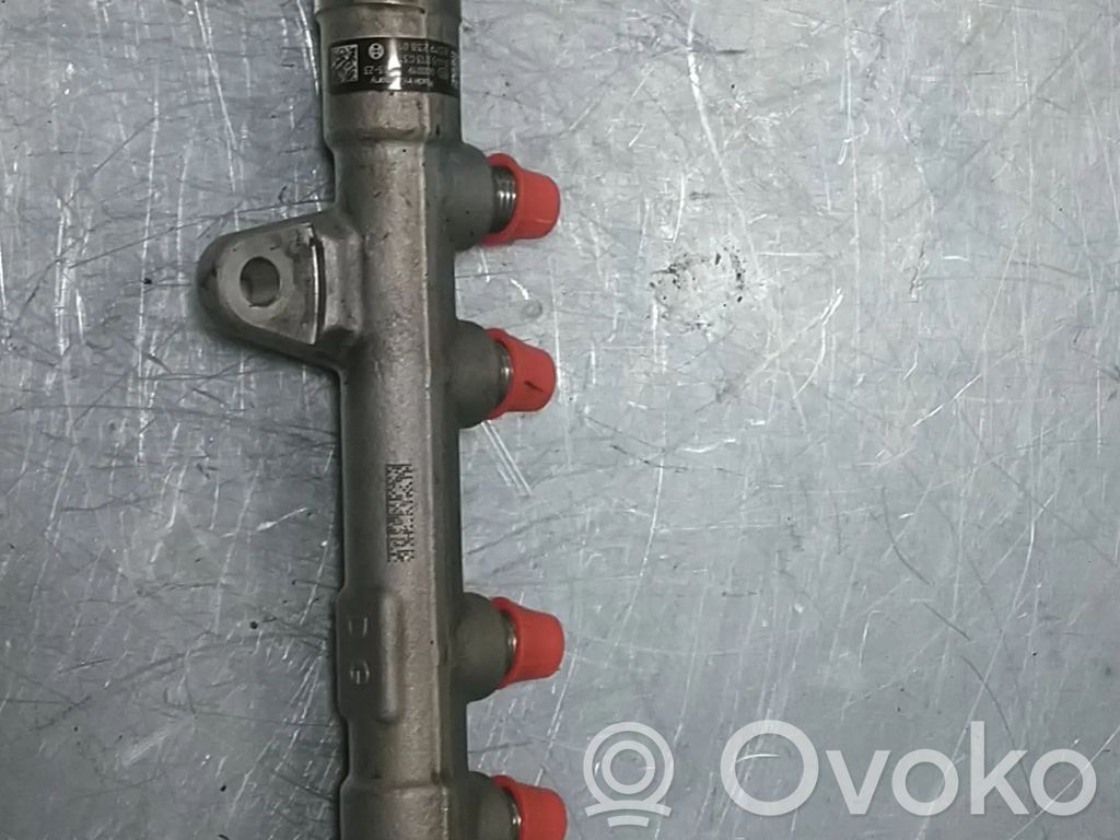 BMW X3 G01 Rampă alimentare injectoare 
