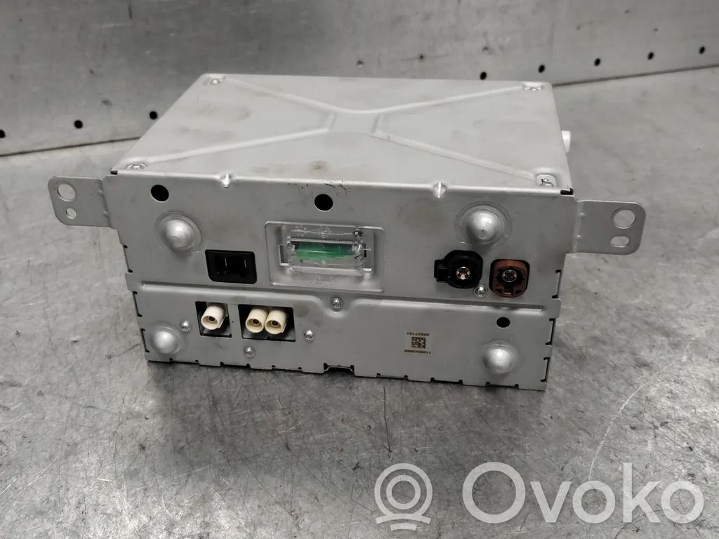 Volvo S90, V90 Head unit multimedia control 