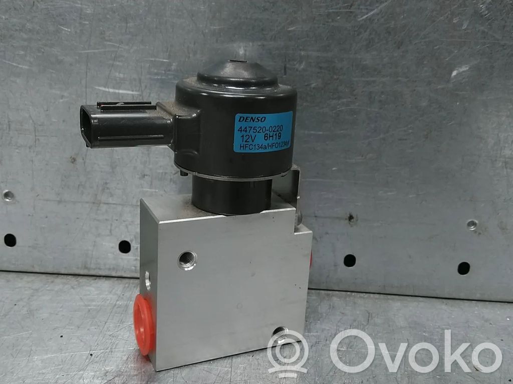 Renault Megane E-Tech Air conditioning (A/C) expansion valve 