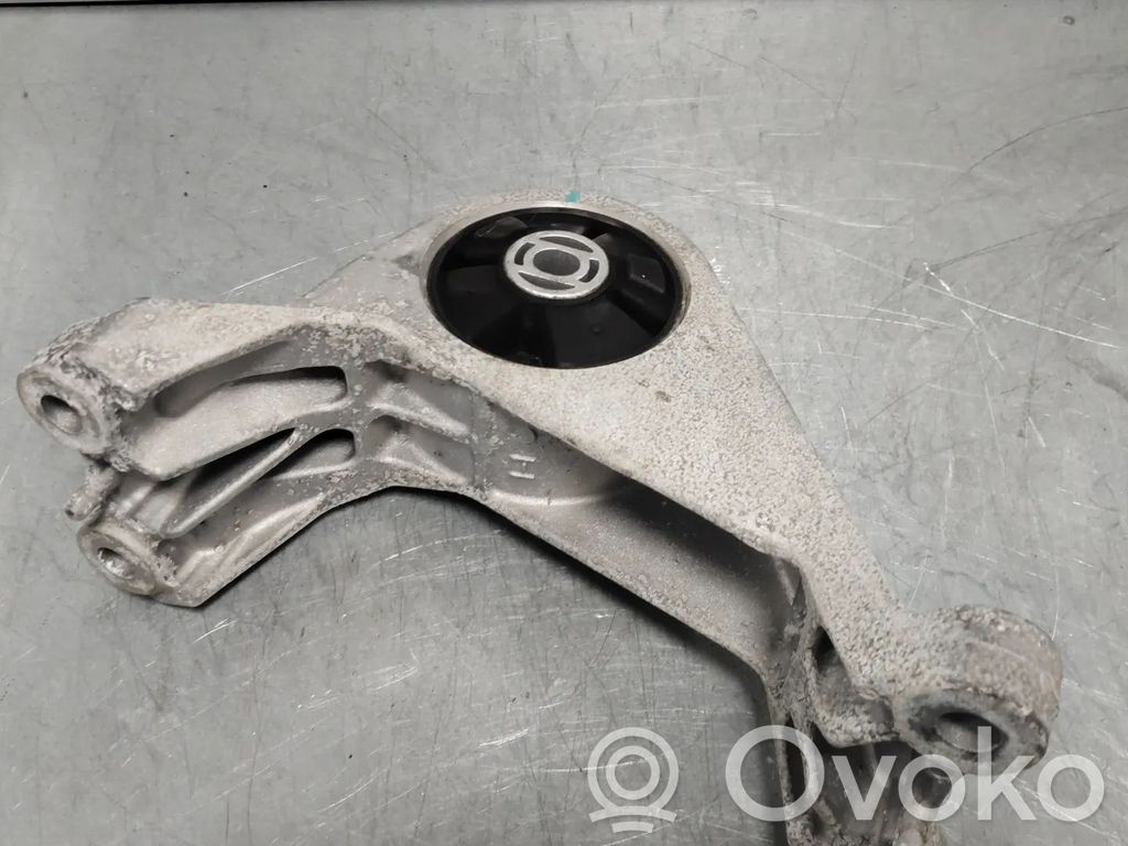 Renault Megane E-Tech Engine mount bracket 