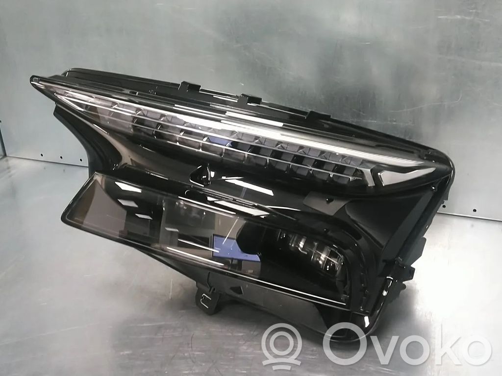Audi A6 etron 85E Scheinwerfer 
