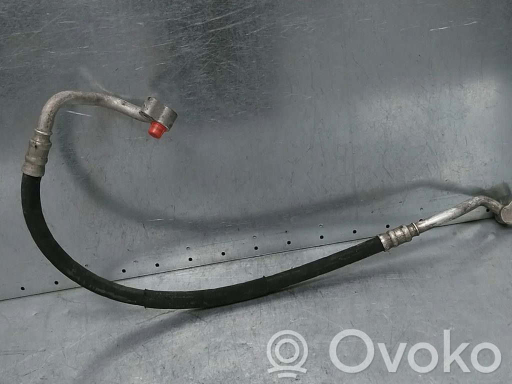 Volkswagen Tiguan Wąż / Przewód klimatyzacji A/C 