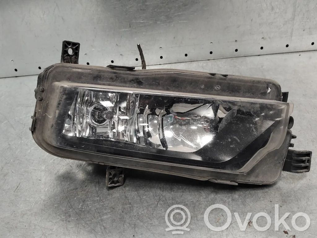 Volkswagen Caddy Etusumuvalo 