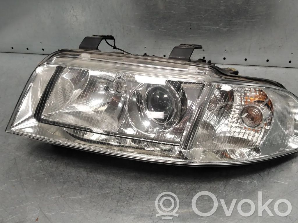 Audi A4 S4 B5 8D Scheinwerfer 