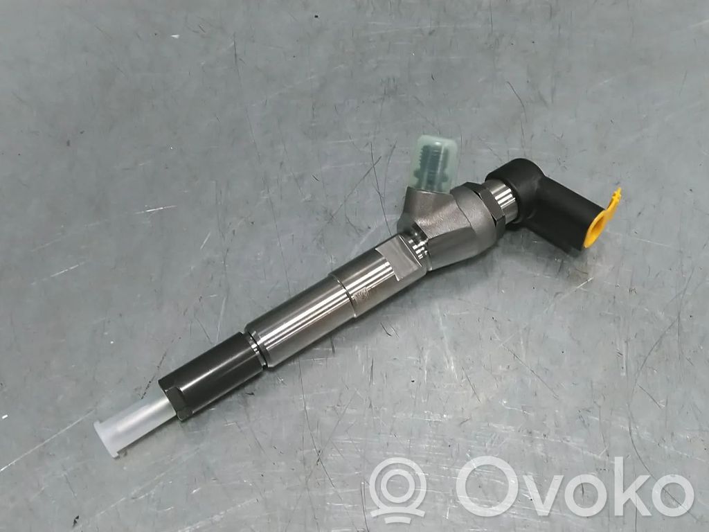 Mercedes-Benz A W176 Injector combustibil 