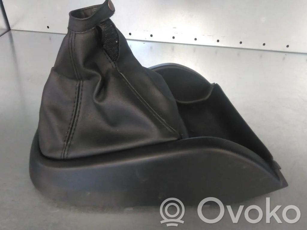 Opel Combo D Otros repuestos del interior 
