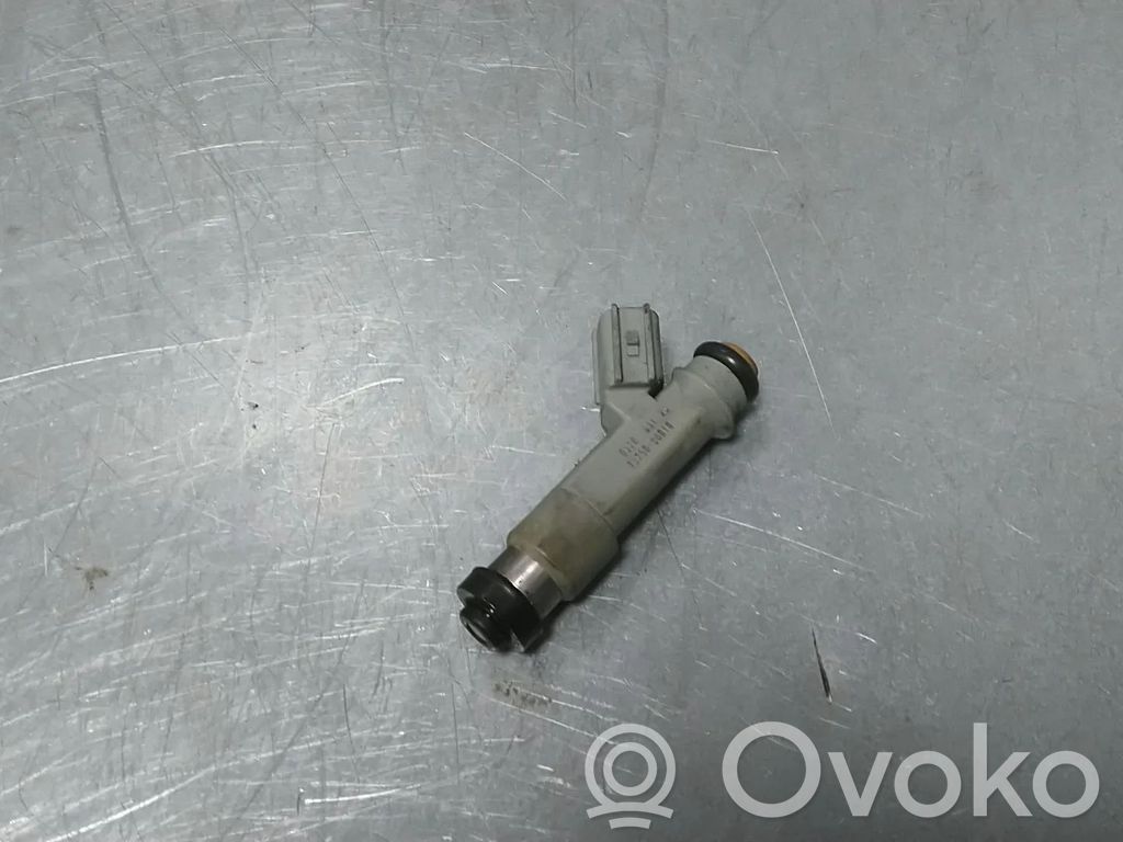 Peugeot 107 Fuel injector 