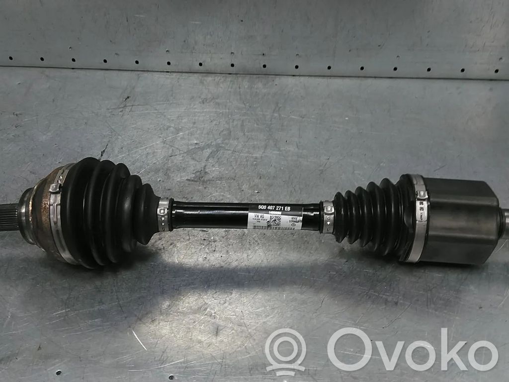 Volkswagen Golf VIII Półoś przednia 