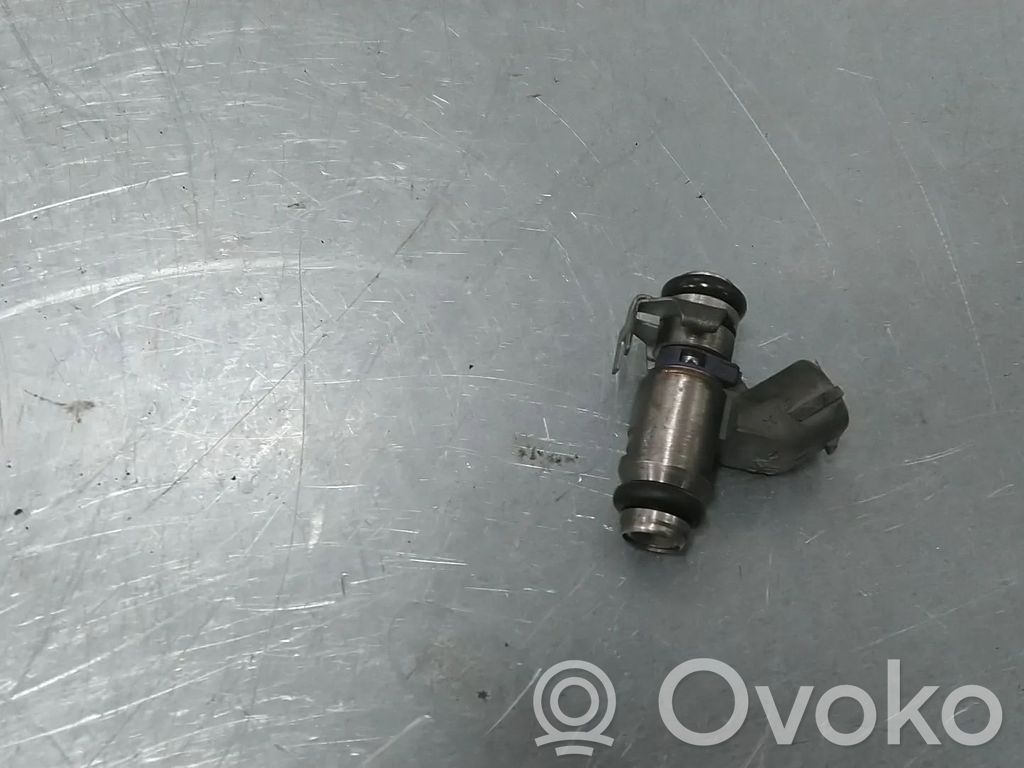 Seat Leon (1M) Injector combustibil 