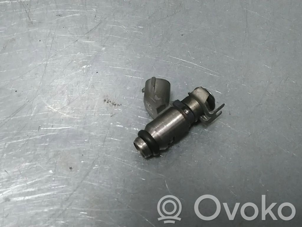 Seat Leon (1M) Injector combustibil 