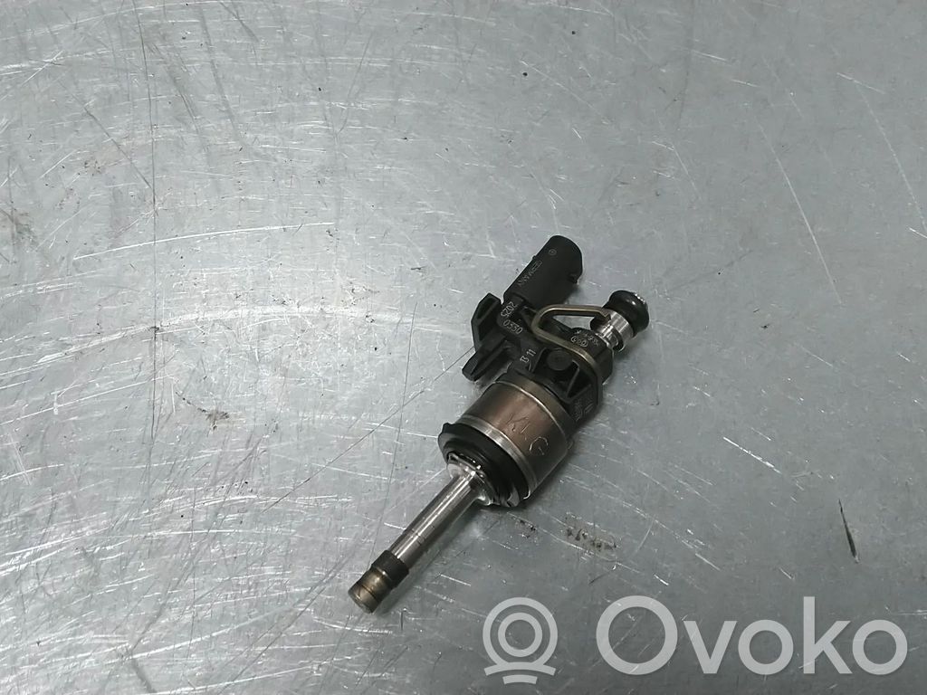 Volkswagen Golf VIII Inyector de combustible 