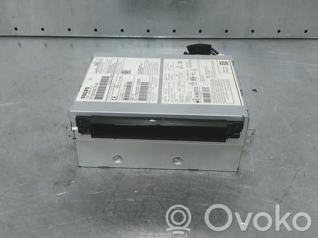 Volvo V40 Stacja multimedialna GPS / CD / DVD 