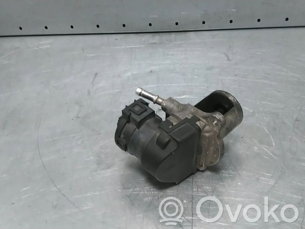 Mercedes-Benz Vito Viano W639 EGR valve 