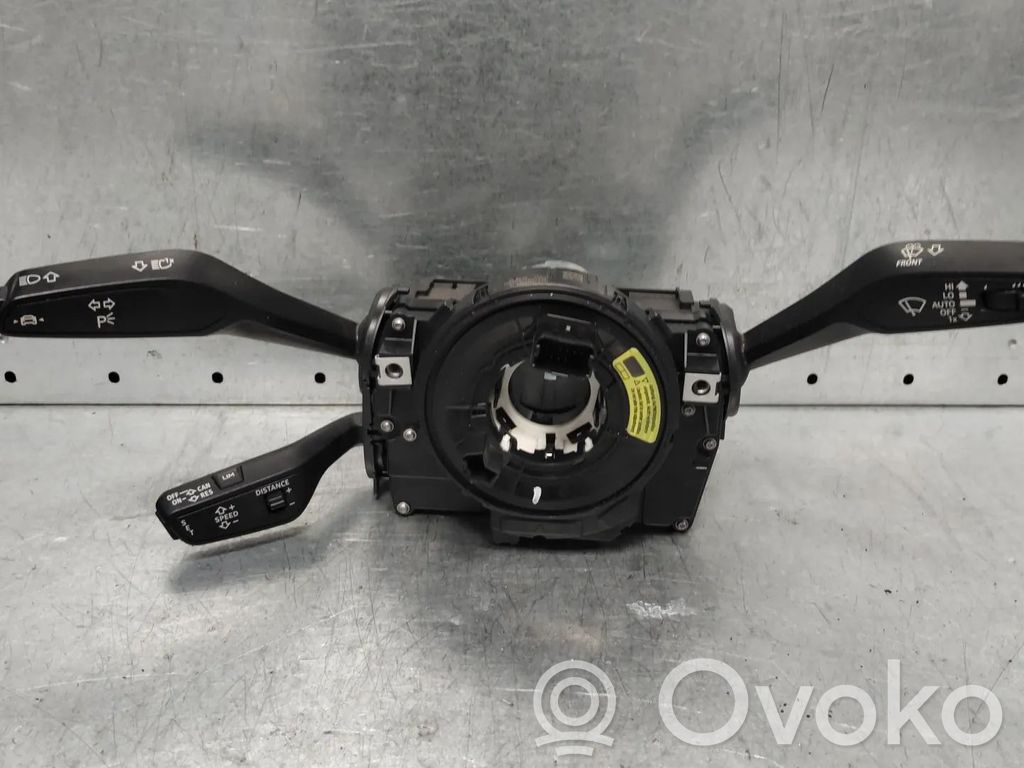 Audi e-tron Interruptor/palanca de limpiador de luz de giro 