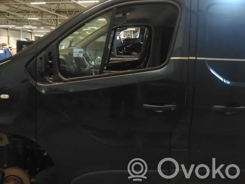 Renault Trafic III (X82) Durvis 