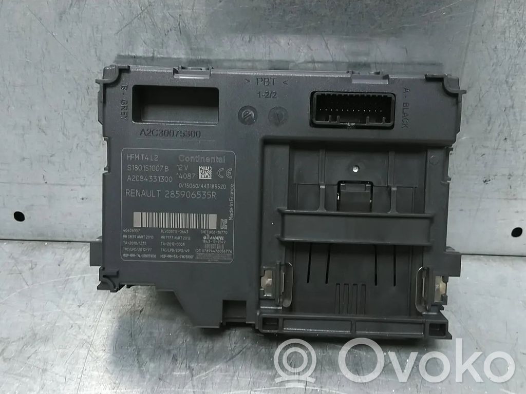 Renault Captur Ignition key card reader 