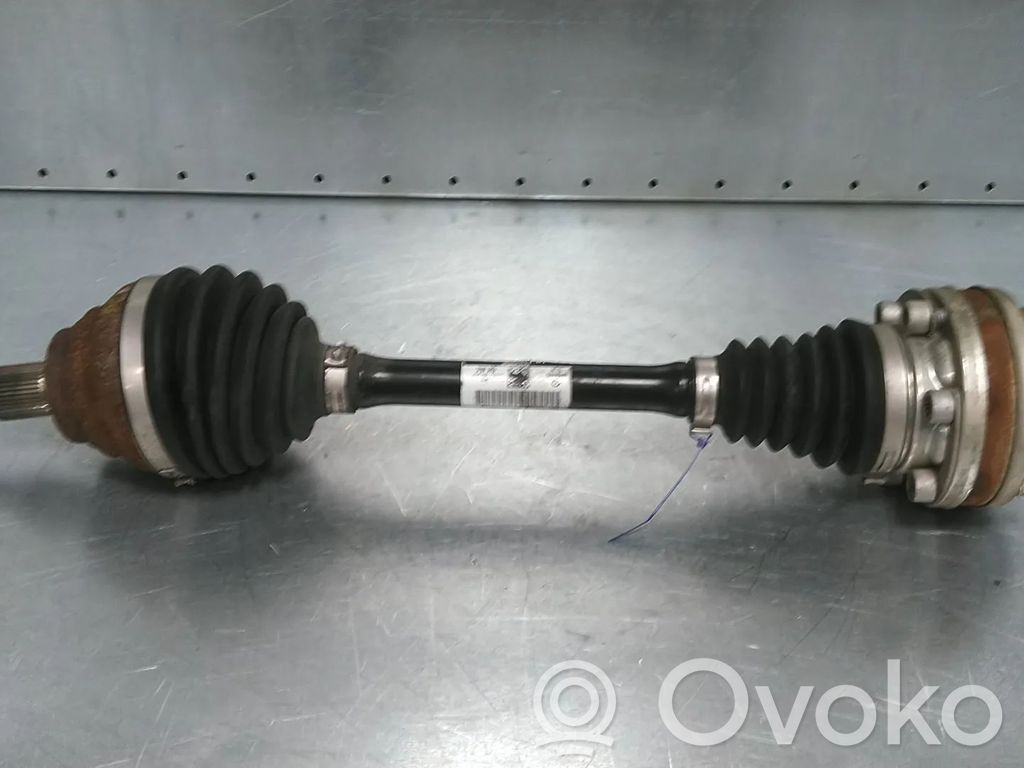 Volkswagen Golf VIII Planetară față 