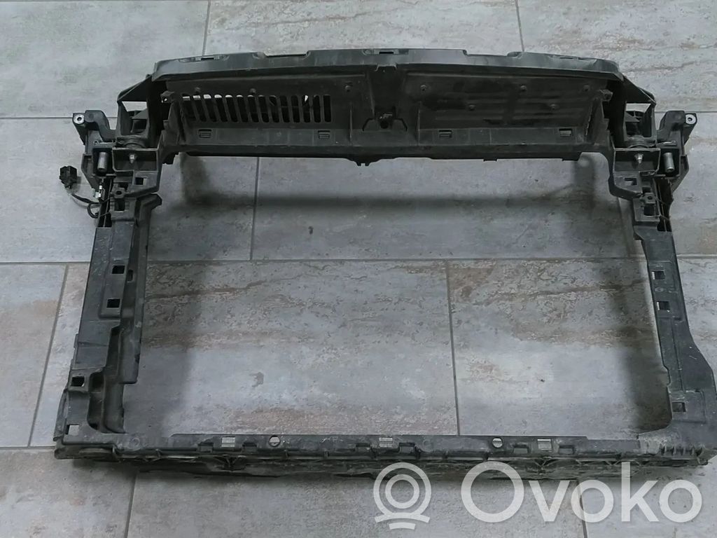 Radiatoru panelis   5FA805588