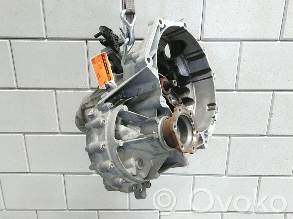 Volkswagen Golf VIII Manualna 5-biegowa skrzynia biegów 