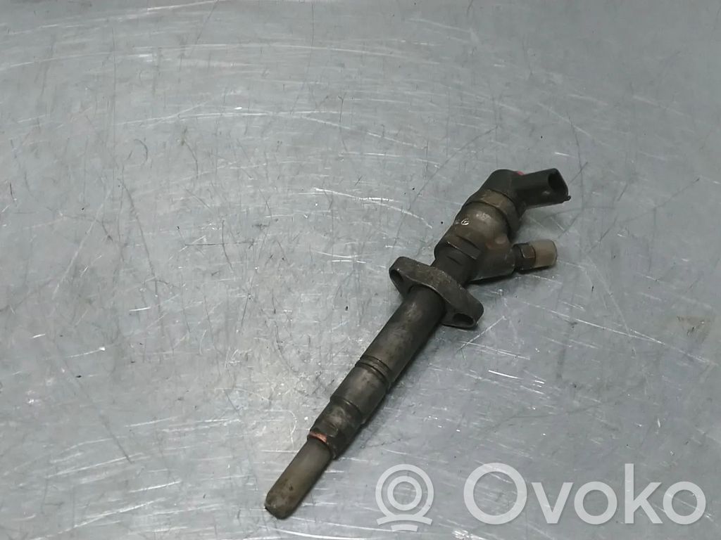 Opel Vivaro Inyector de combustible 
