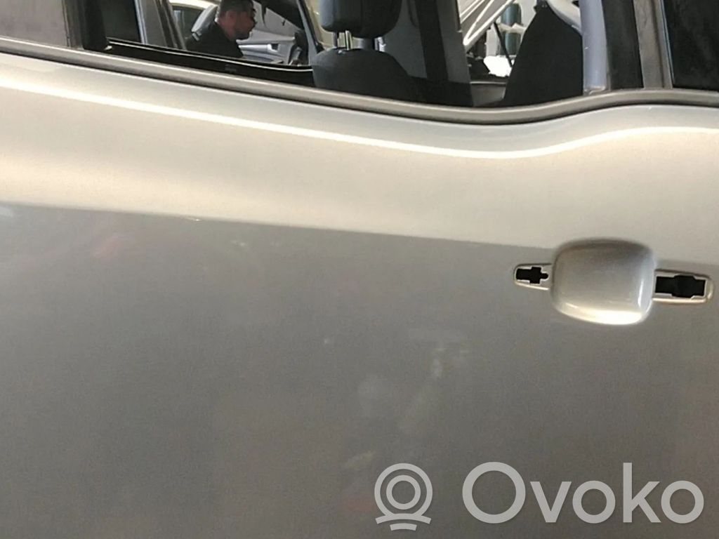 Opel Meriva B Puerta trasera 