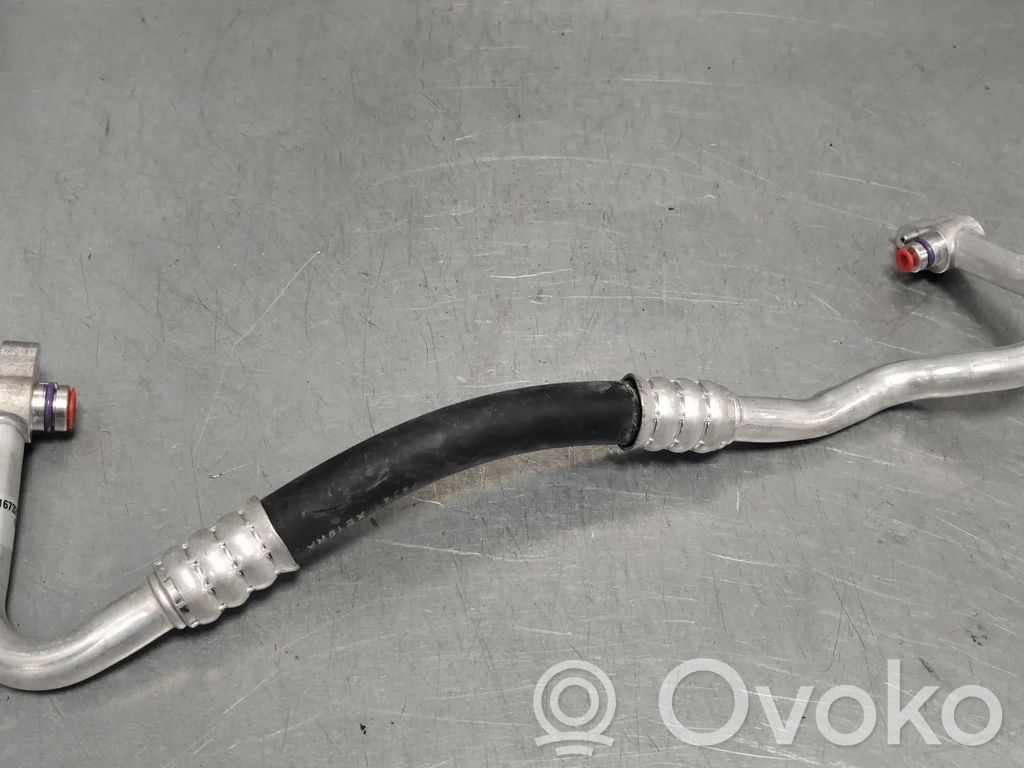 Audi e-tron Ilmastointilaitteen putki (A/C) 