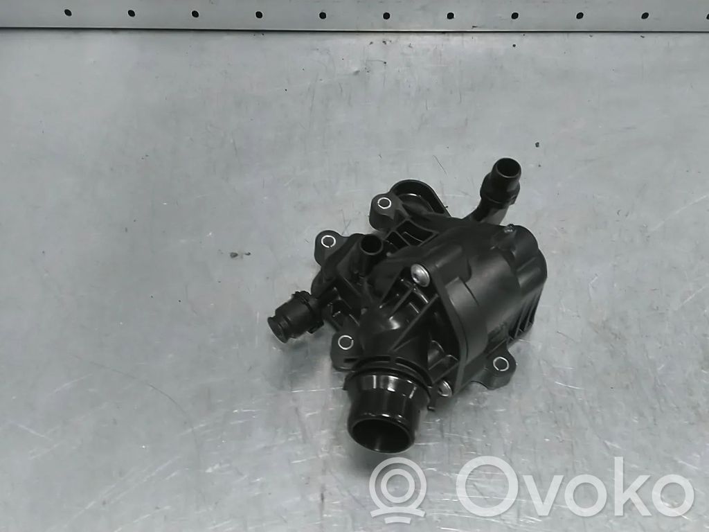 BMW 3 G20 G21 Termostat/carcasă termostat 