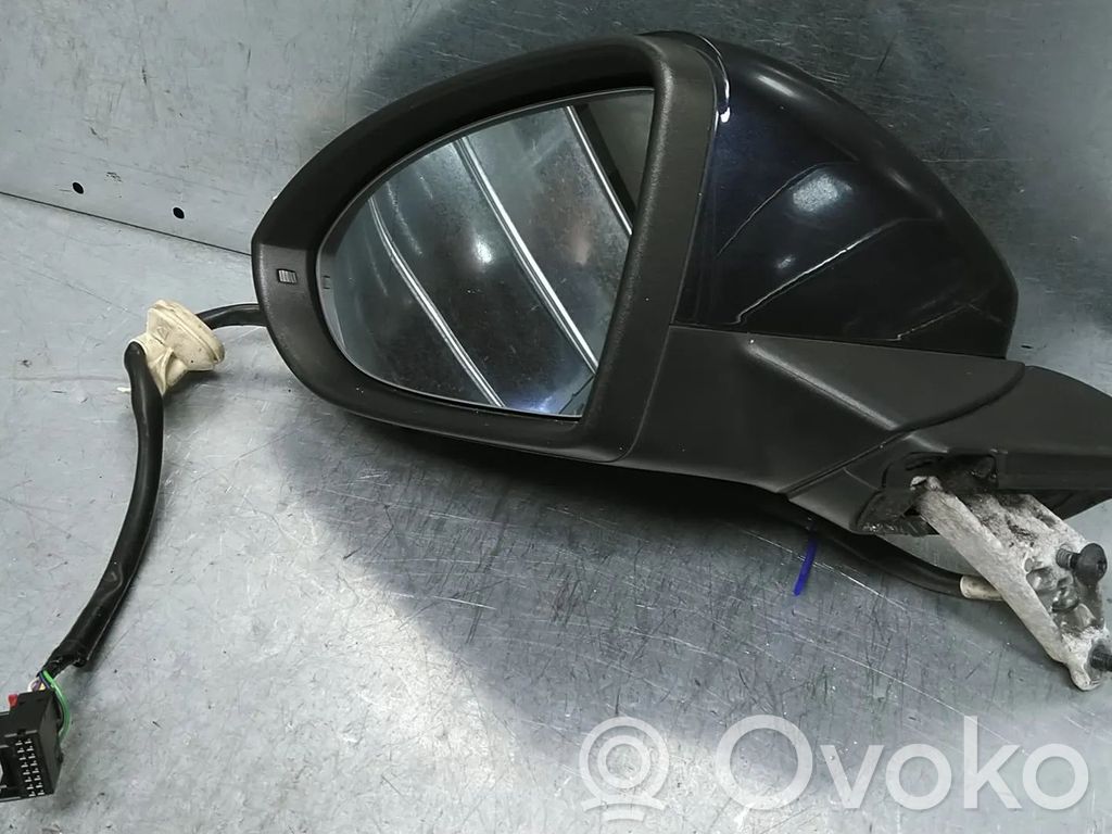 Volkswagen Golf VII Elektryczne lusterko boczne drzwi przednich 