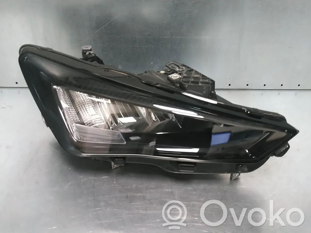 Seat Leon IV Lampa przednia 