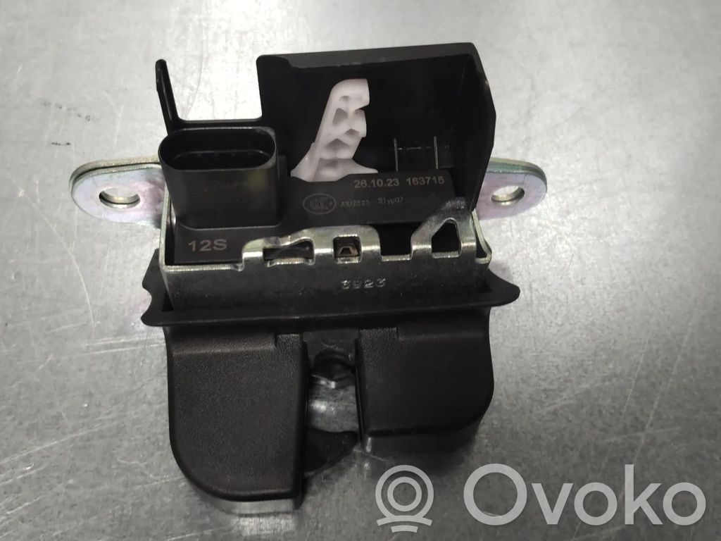 Tailgate/trunk/boot lock/catch/latch   2G6827505B,2G6827505
