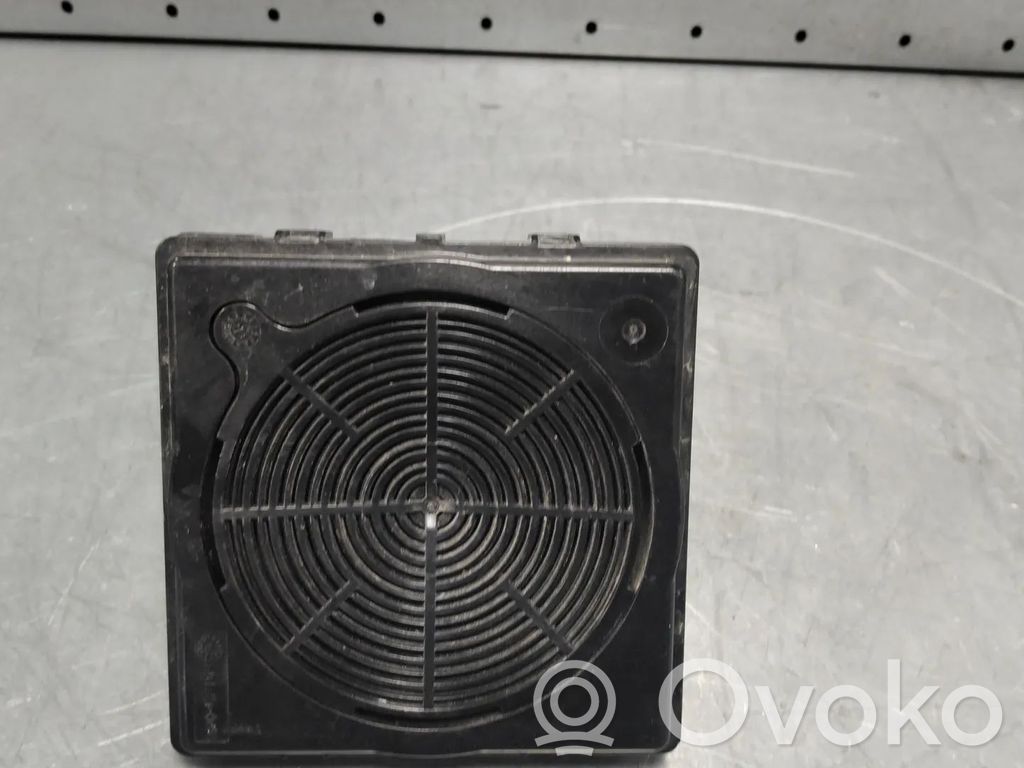 Etuoven kaiutin   10E035335A