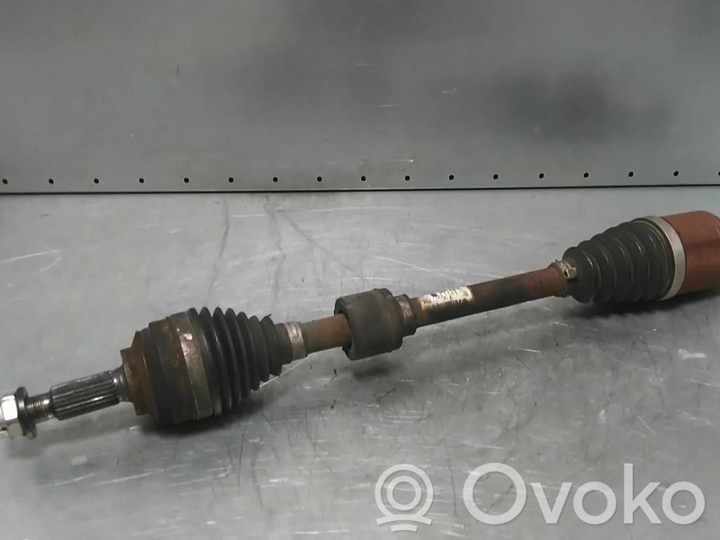 Renault Clio IV Planetară față 