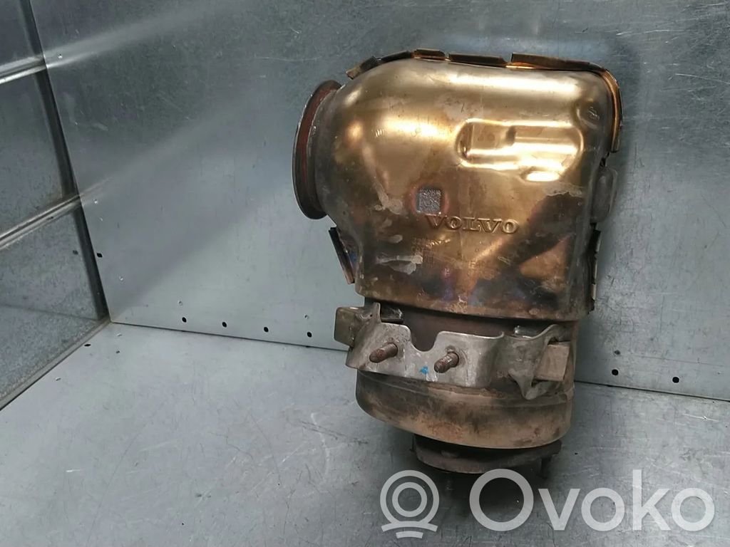 Volvo V60 Tłumik kompletny 