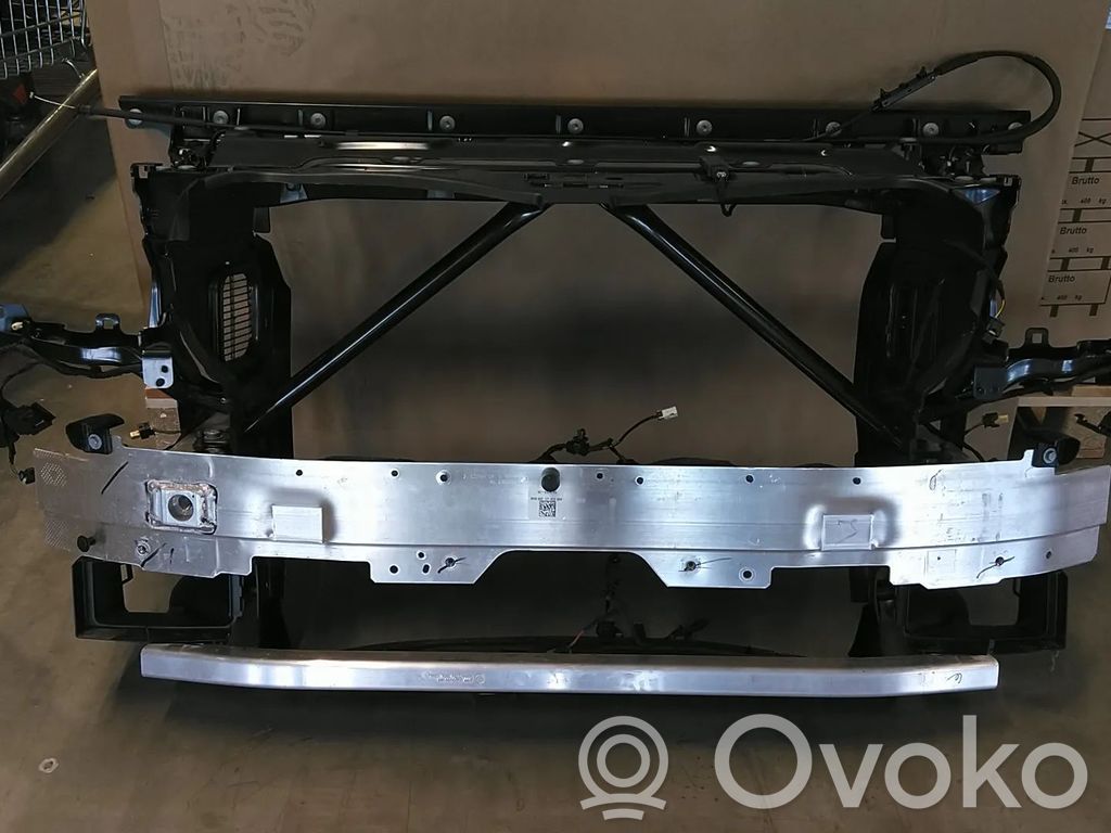 BMW X5 G05 Pas przedni 
