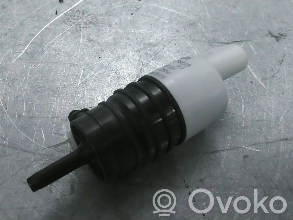 BMW X5 G05 Pompa spryskiwacza lampy przedniej 