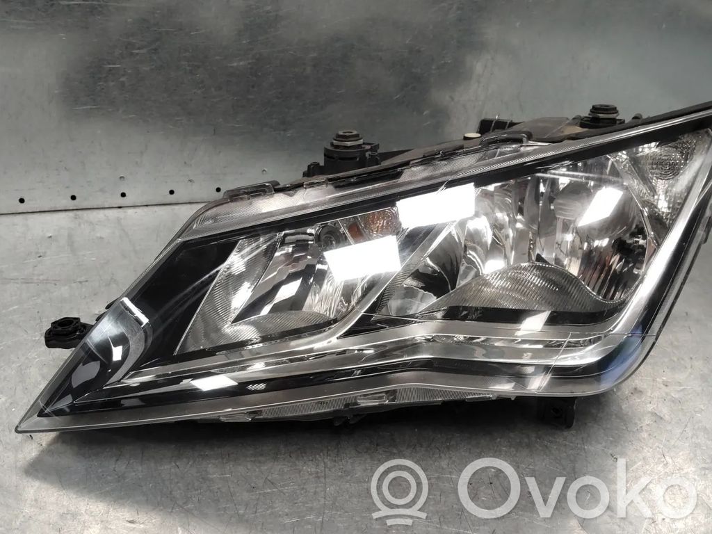 Seat Leon (5F) Scheinwerfer 
