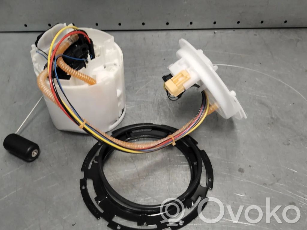 BMW X5 G05 Bomba interna de combustible 