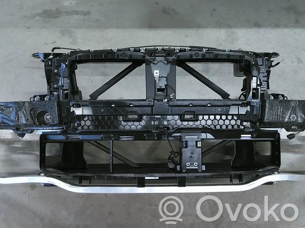 BMW 4 G22 G23 G24 G26 Pannello di supporto del radiatore 