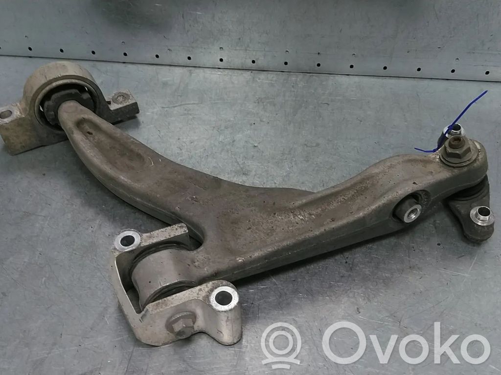 Volvo V60 Front control arm 