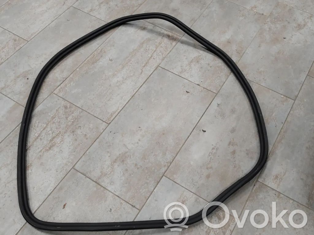 BMW 3 G20 G21 Gumowa uszczelka drzwi tylnych samochodów dostawczych / Na karoserii 
