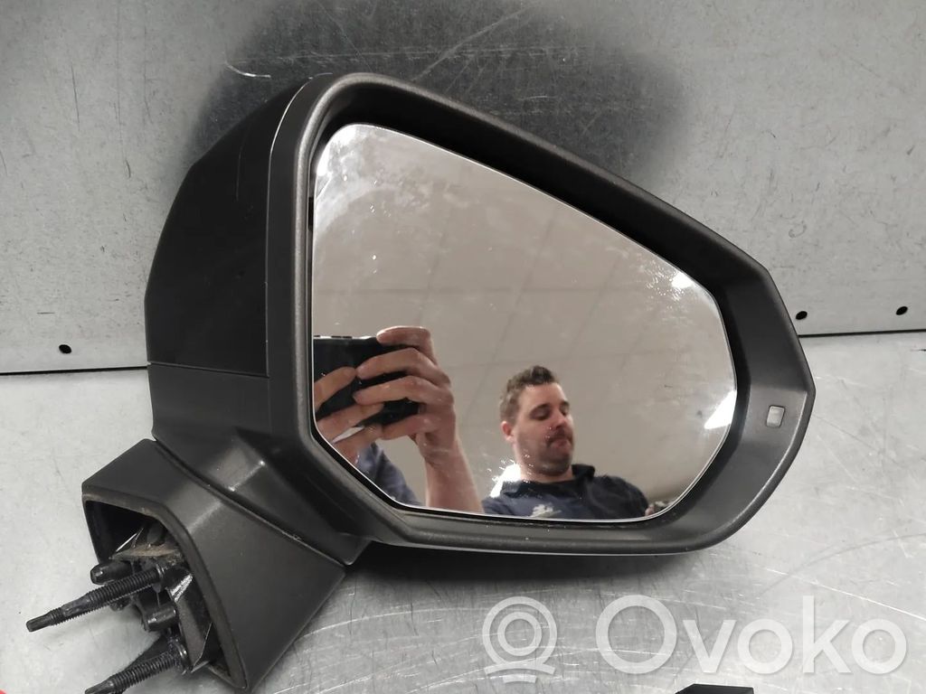 Audi Q2 - Elektryczne lusterko boczne drzwi przednich 