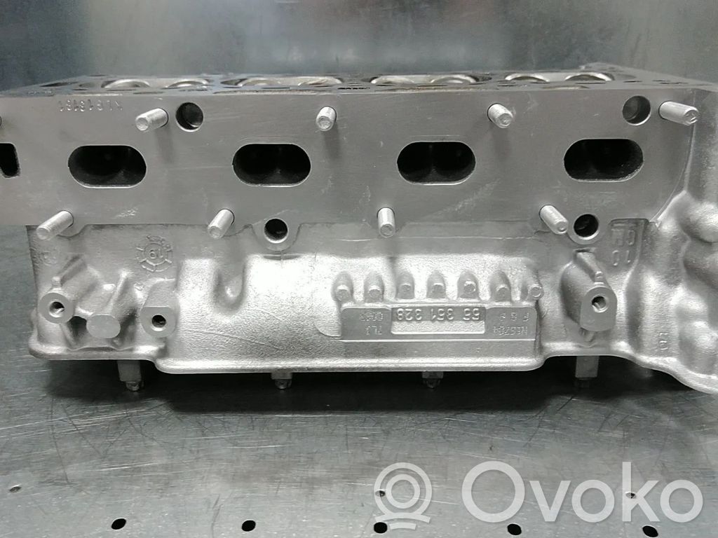 Opel Corsa D Głowica silnika 