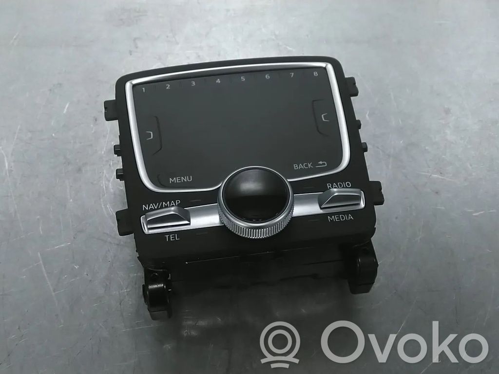 Audi Q7 4M Altra parte interiore 