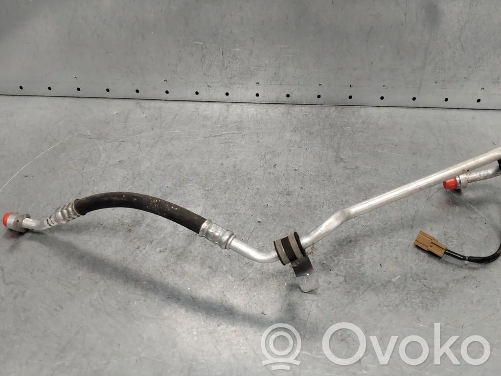 Renault Zoe Conductă/furtun aer condiționat (A/C) 