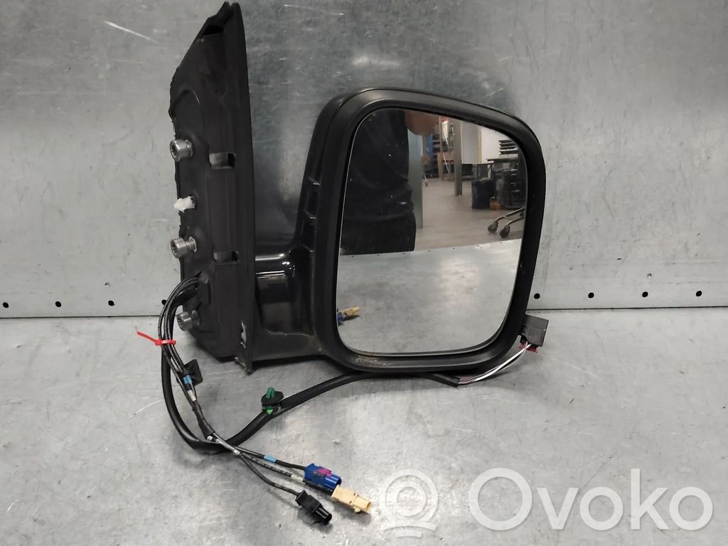 Volkswagen Caddy Elektryczne lusterko boczne drzwi przednich 