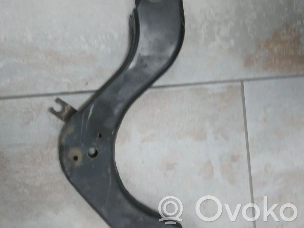 Renault Captur II Achsschenkel hinten 