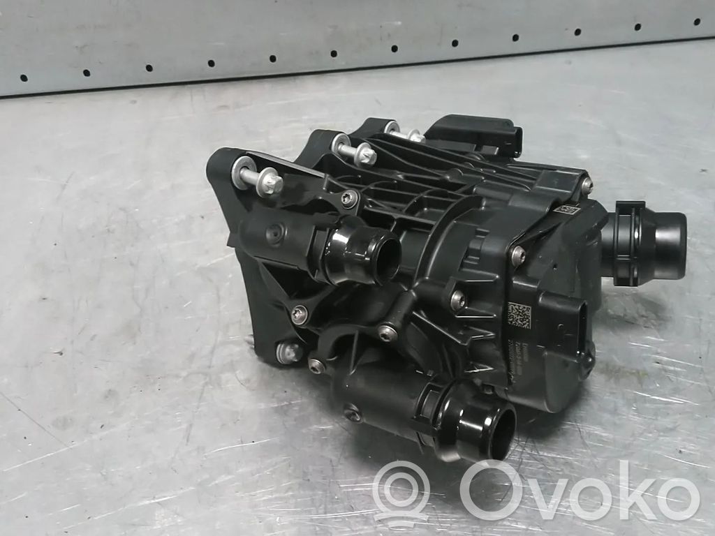 BMW 4 G22 G23 G24 G26 Termostat/carcasă termostat 