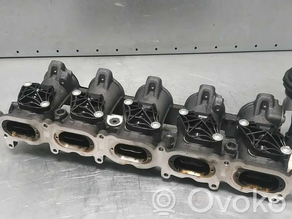 Audi A3 S3 8V Kolektor ssący 